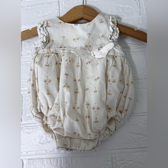 MAGGIE&ZOE Baby Bodysuit Size 3M - Picture 1 of 10